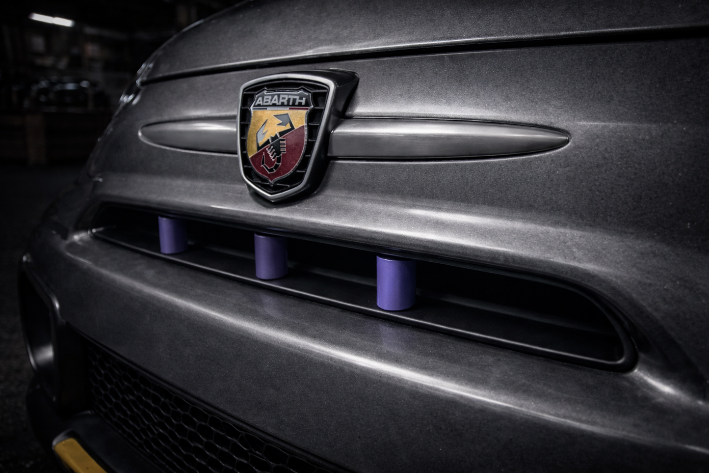 Clip Cover griglia feritoia paraurti anteriore – Abarth 595 / 695 PH4 restyling